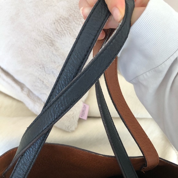 Faux Leather Reversible Bag - Picture 3 of 3